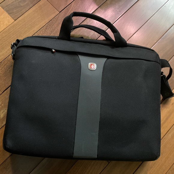 Genuine Swiss Army (Wenger) laptop bag - Picture 11 of 11